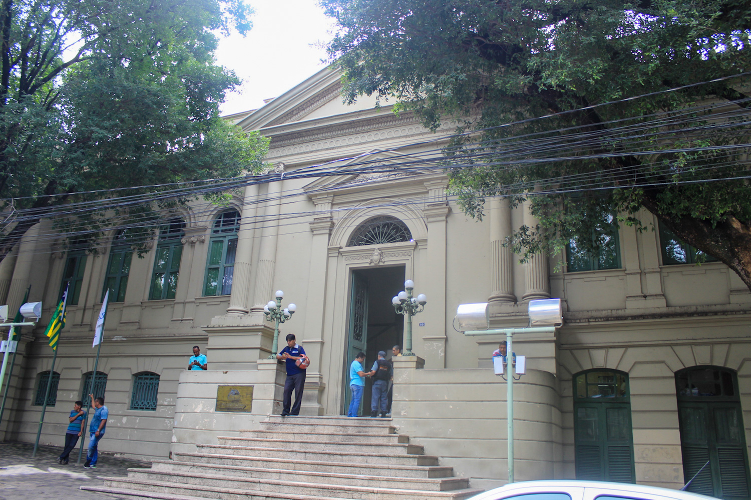 fachada da prefeitura de Teresina