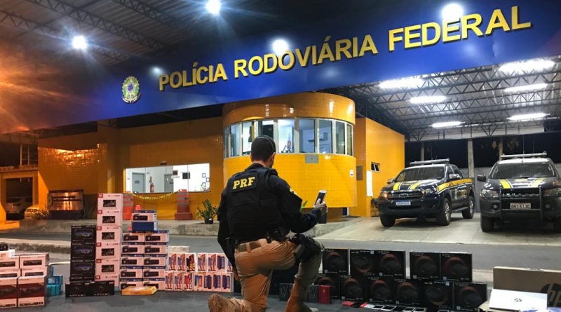 PRF apreende contrabando de eletrônicos avaliado em R$ 160 mil