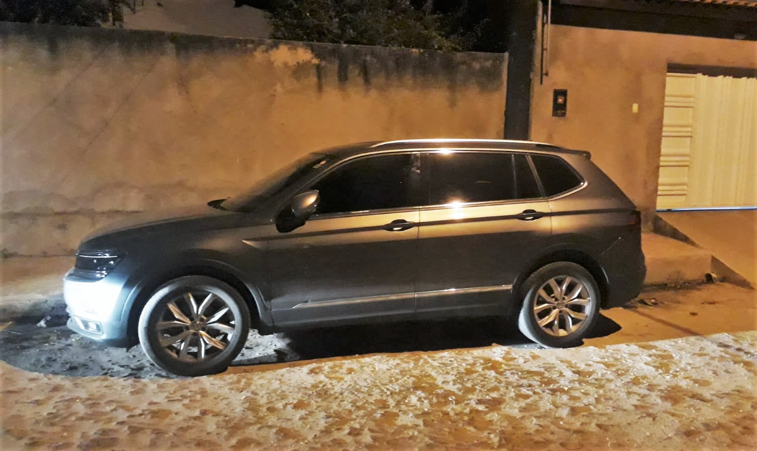 Polícia Militar recupera carro roubado na zona Sudeste de Teresina