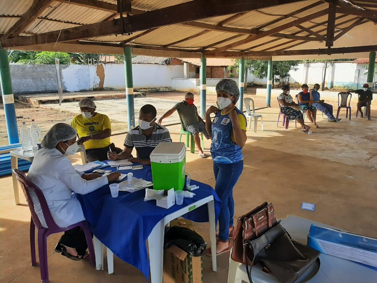 Comunidades quilombolas iniciam vacinação contra a Covid-19.