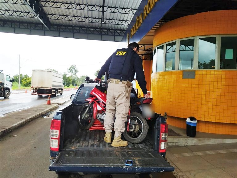 PRF recupera em Floriano moto roubada há três anos no Maranhão