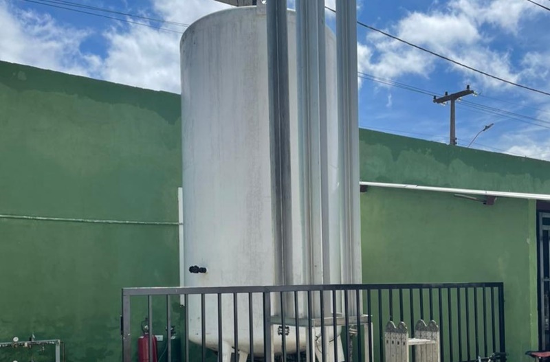 FMS instala tanque de nitrogênio e um misturador de gases na Maternidade Wall Ferraz.