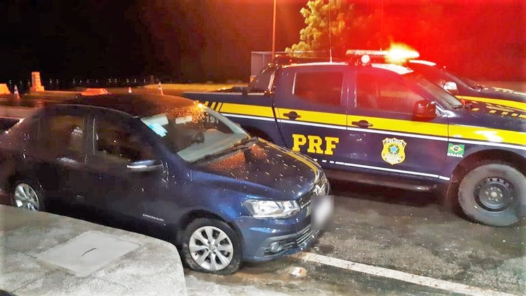 PRF recupera na BR-343 em Piripiri carro roubado em Teresina