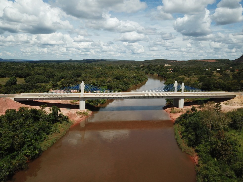 Ponte que liga o município de Santa Filomena a Alto Parnaíba, no Maranhão.