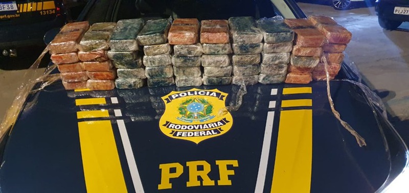Cloridrato de Cocaína prensada apreendida pela PRF em Timon.