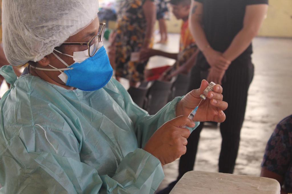 Indígenas venezuelanos recebem vacina contra a Covid-19
