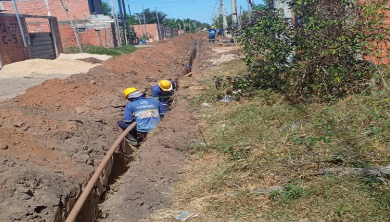 Implantação do novo sistema de abastecimento de água no Parque Torquato Neto em Teresina.
