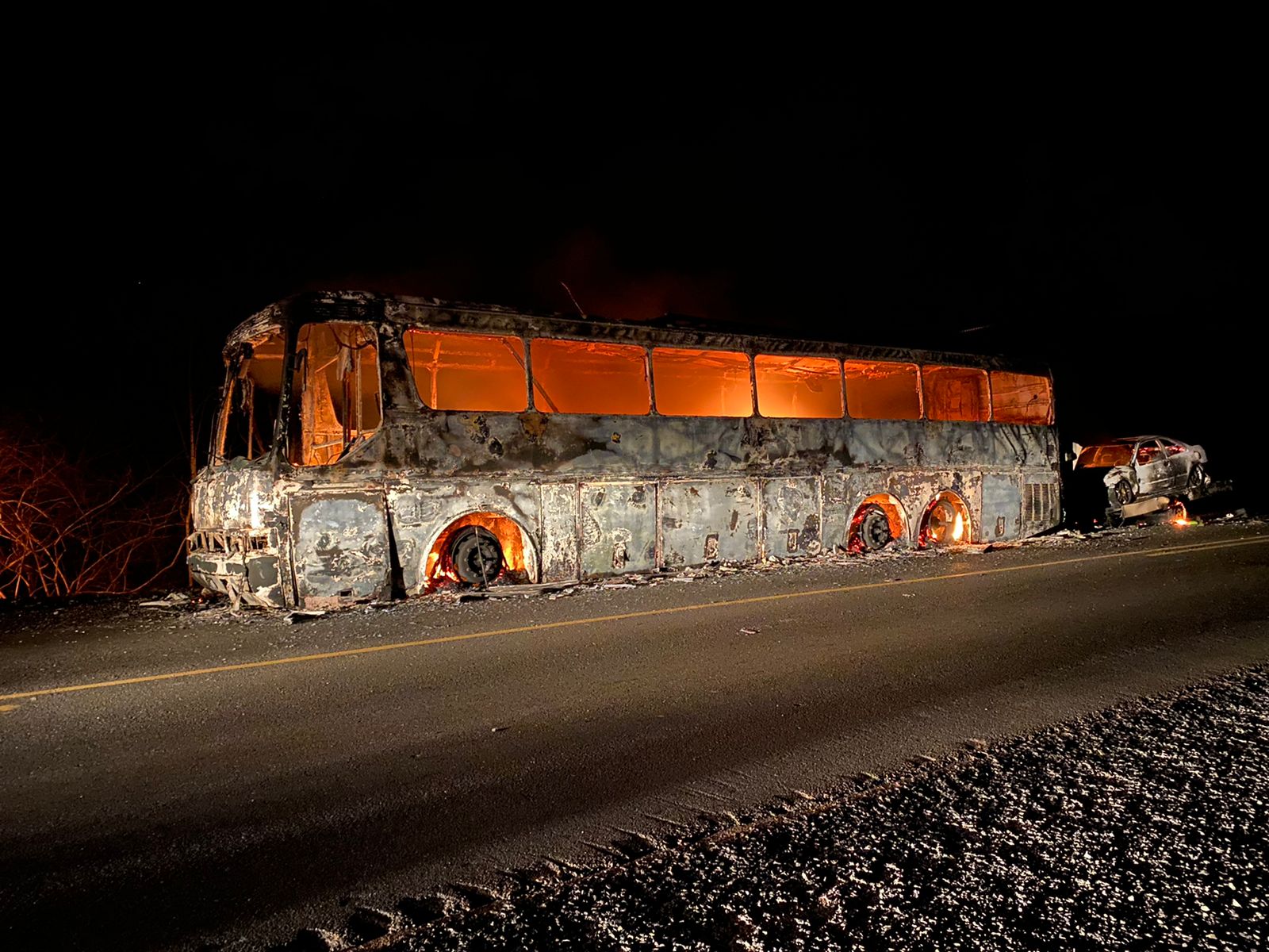 Ônibus incendiado
