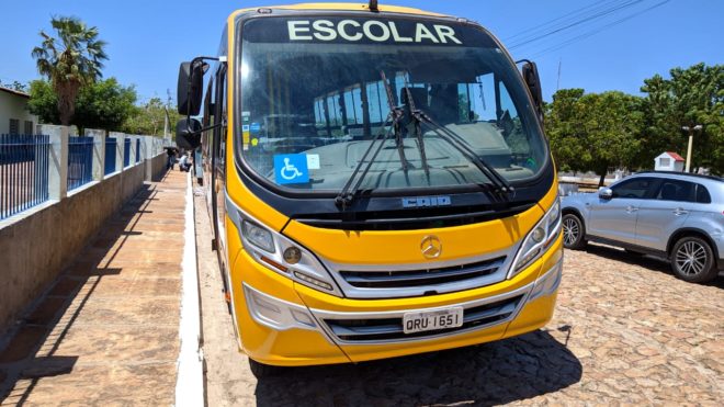 Transporte escolar de São João da Fronteira