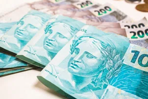 Receita Federal inicia pagamento de lote especial de restituição do IRPF