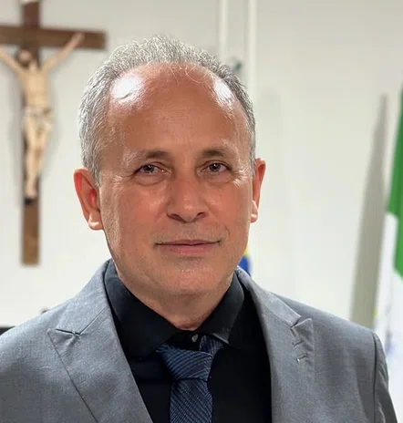 MP aciona prefeito de Inhuma na Justiça para regularizar o matadouro público