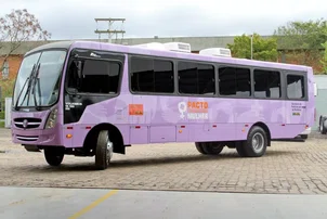 Ônibus Lilás proporciona serviços para mulheres em 5 cidades do Piauí