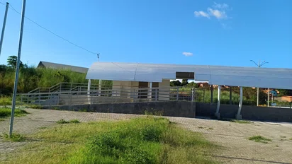 Nova estação do metrô no bairro Colorado é alvo de vandalismo