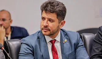 Prefeito Luciano Filho, de Hugo Napoleão