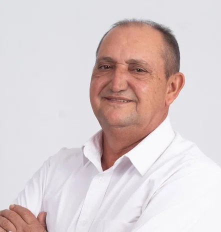 Prefeito é alvo de investigação do MP após atraso de salários dos servidores