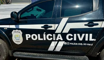 Viatura da Polícia Civil