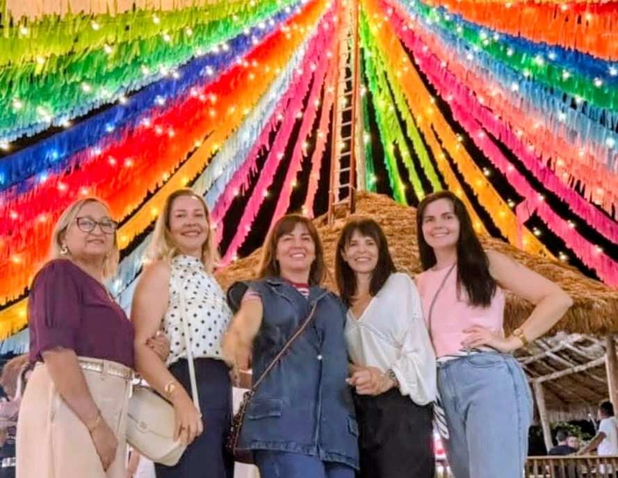Prefeita Ivanária Sampaio participa dos festejos de Santo Antônio em Campo Maior
