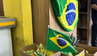 Copa do Mundo movimenta comércio com venda de itens da seleção brasileira em Teresina
