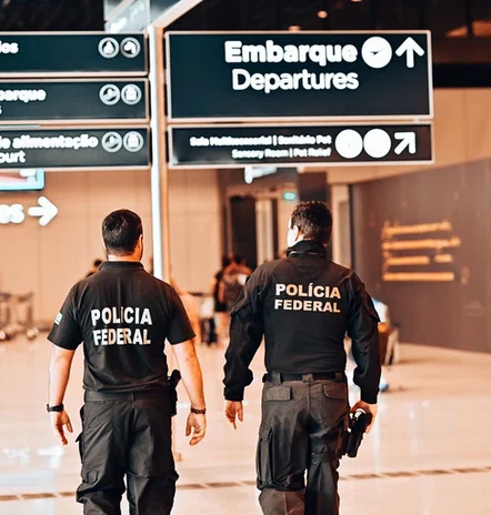 PF conduz passageiro por falsa comunicação no Aeroporto de Teresina