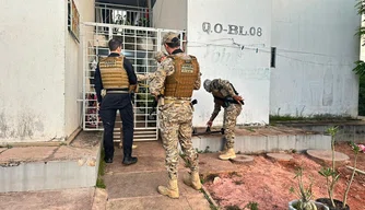Operação Rolezinho cumpre mandados contra investigado por prática de grau em Teresina