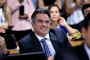 Ciro entra para a história como senador que destinou R$ 5 bi ao PI