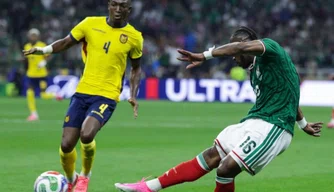 México vence o Equador por 2 a 0 e avança para as oitavas na Copa do Mundo