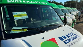 Esperantina recebe Unidade Odontológica Móvel