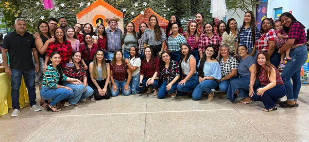 Secretaria de Educação prestigia Arraiá da Aninha e celebra tradição em Esperantina