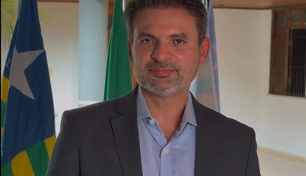 Mainha anuncia desistência de pré-candidatura ao governo e declara apoio a Joel