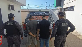 Homem é preso por suspeita de tráfico de drogas